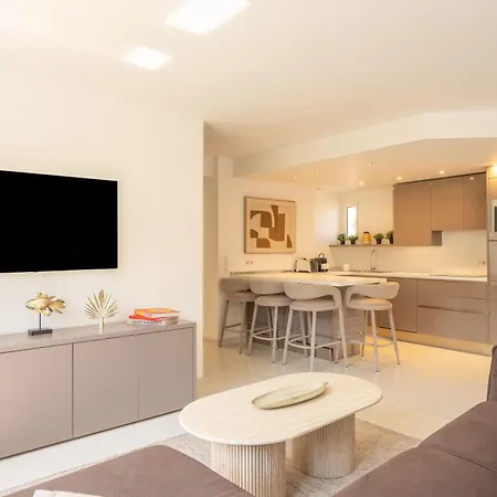 A C 2bdr 6p Sea View- St-tropez